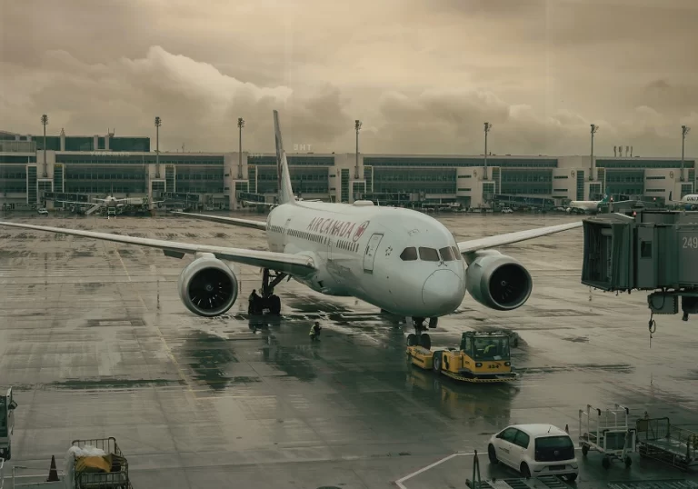 Save Hundreds on Canada to India Flights - Mann Travel Canada Save Hundreds on Canada to India Flights
